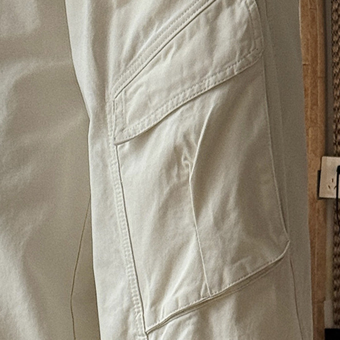 Pleated straight leg large pocket loose denim cargo pants