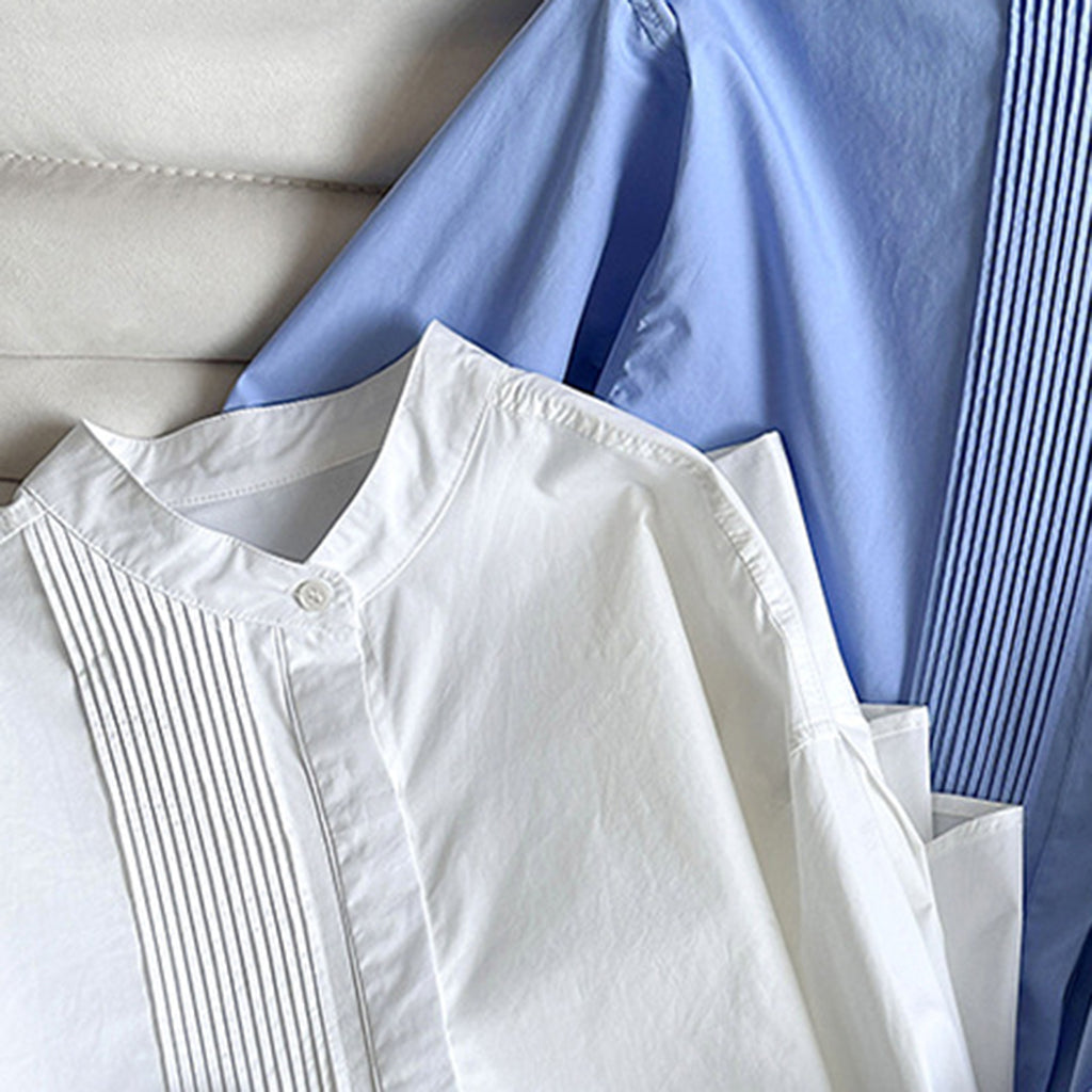 Wrinkled round neck long sleeved shirt