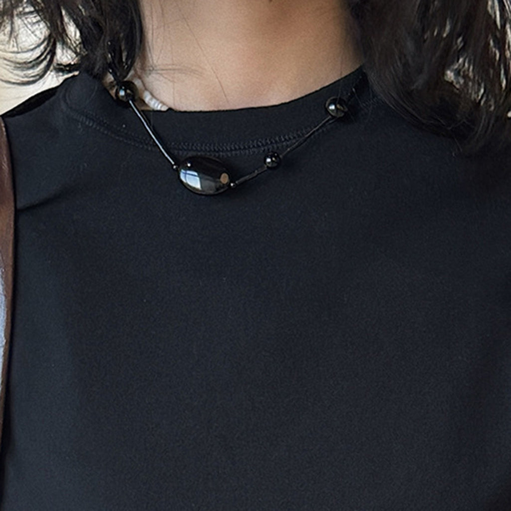 Round neck and plush loose fitting pullover T-shirt