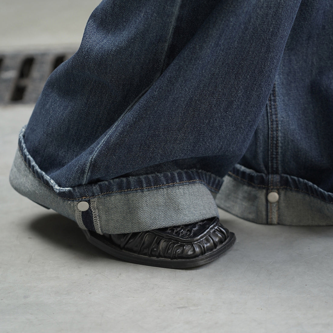 Retro loose wide leg jeans with scarf belt