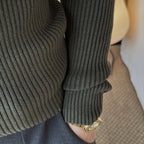 Cross tied V-neck knitted slim fit long sleeve top