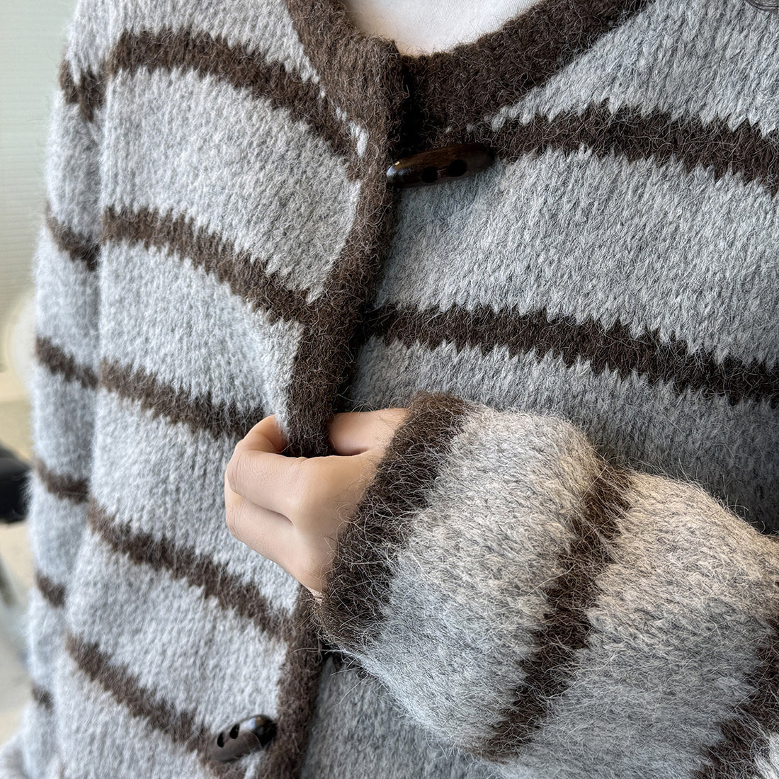 Retro striped horn button plush knitted cardigan top