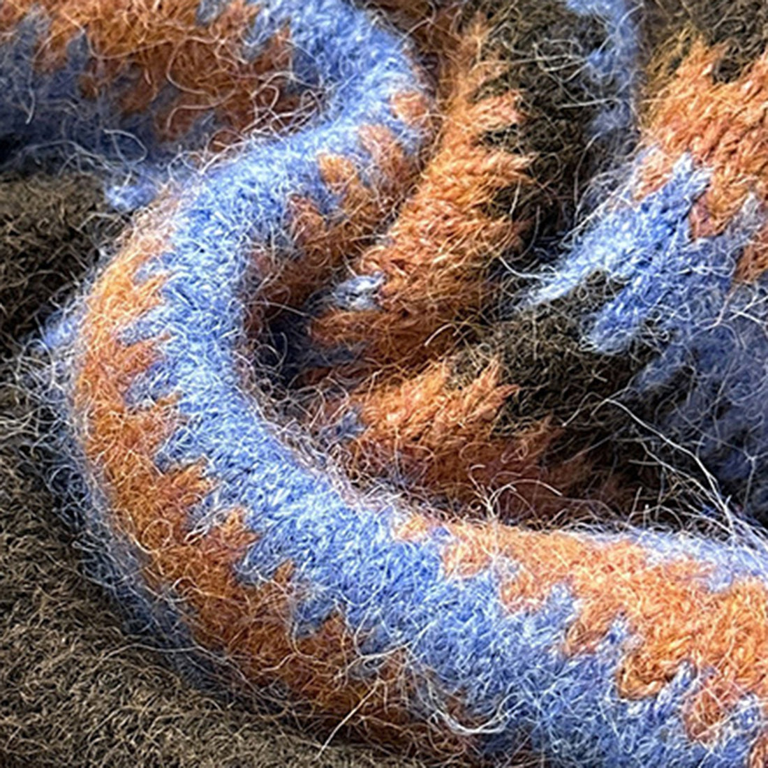 Loose retro contrasting striped sweater with shawl