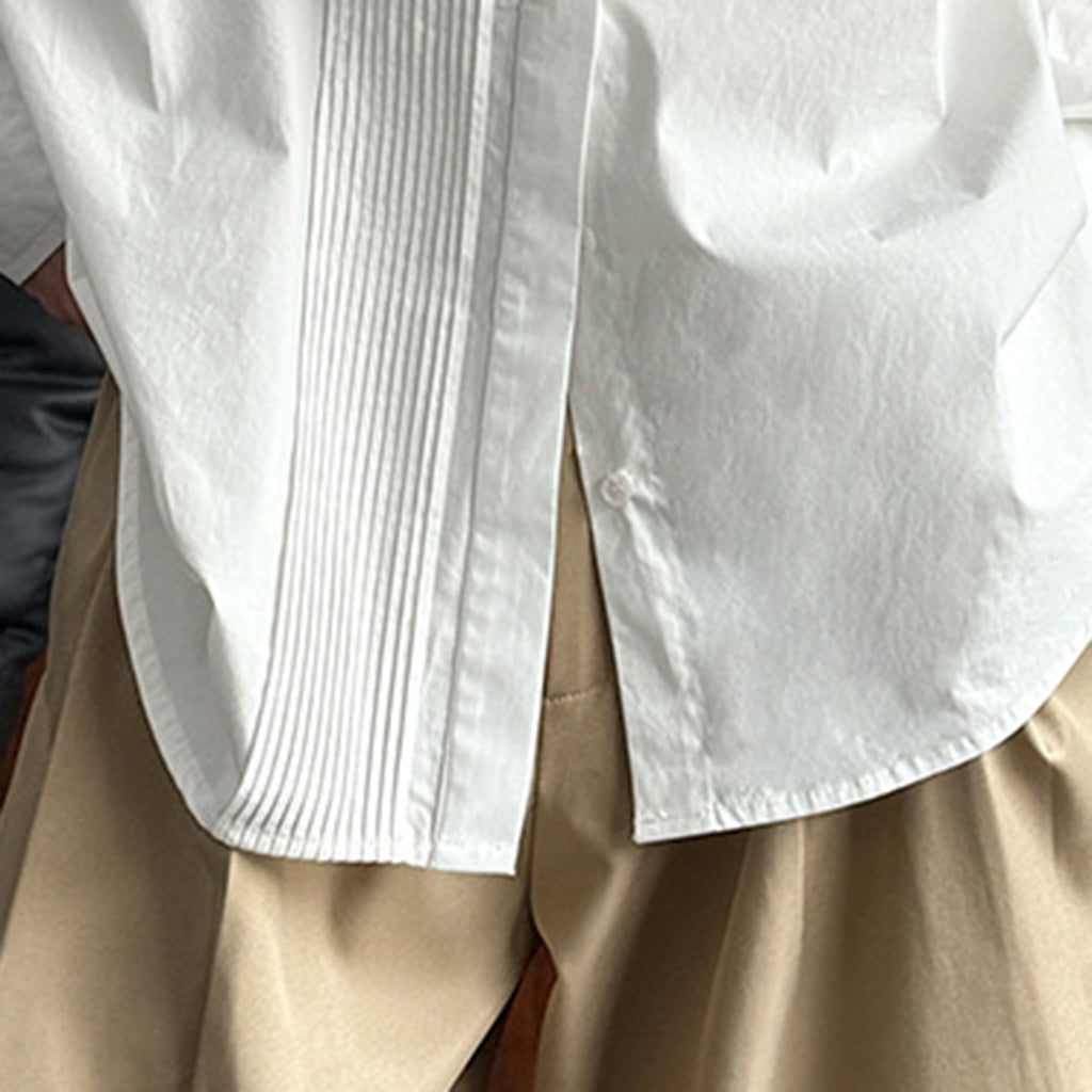 Wrinkled round neck long sleeved shirt