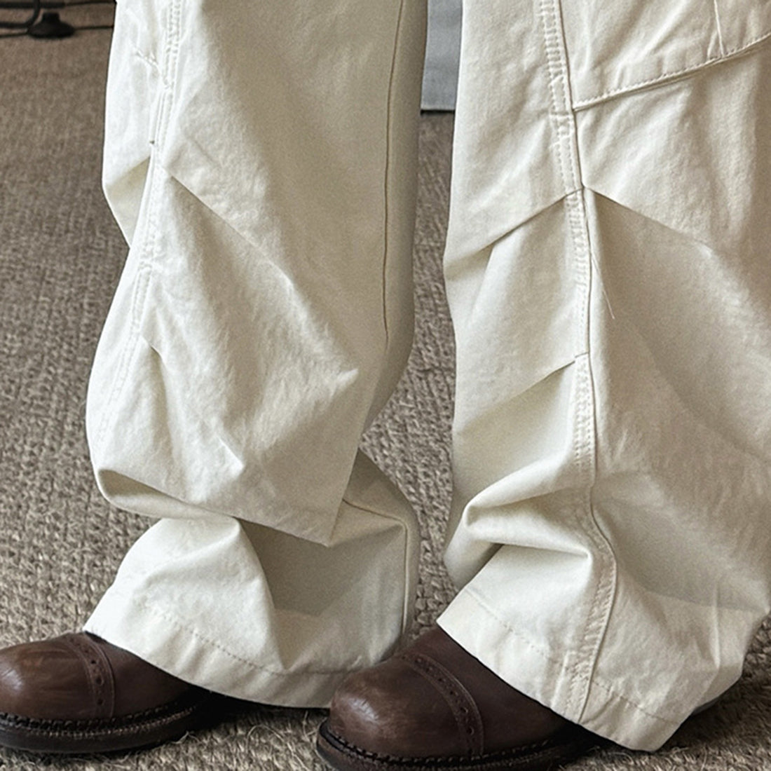 Pleated straight leg large pocket loose denim cargo pants