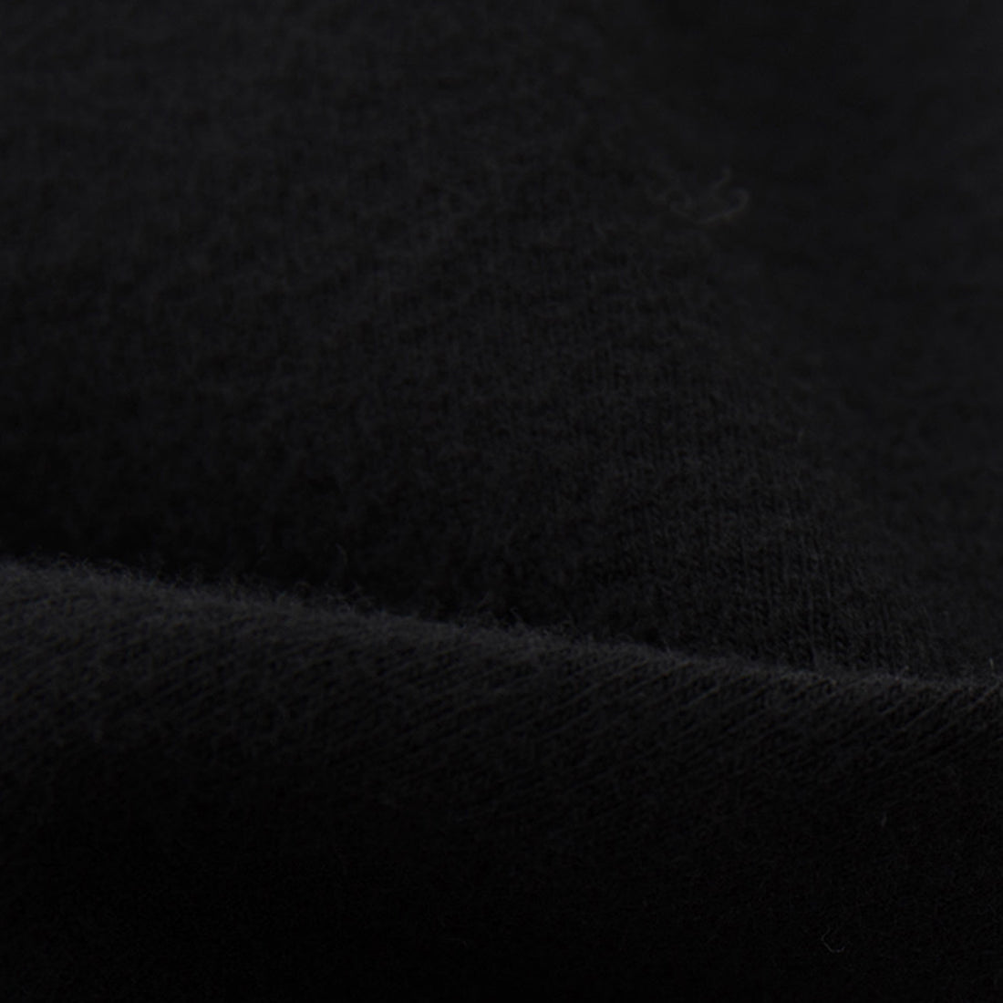 Round neck and plush loose fitting pullover T-shirt