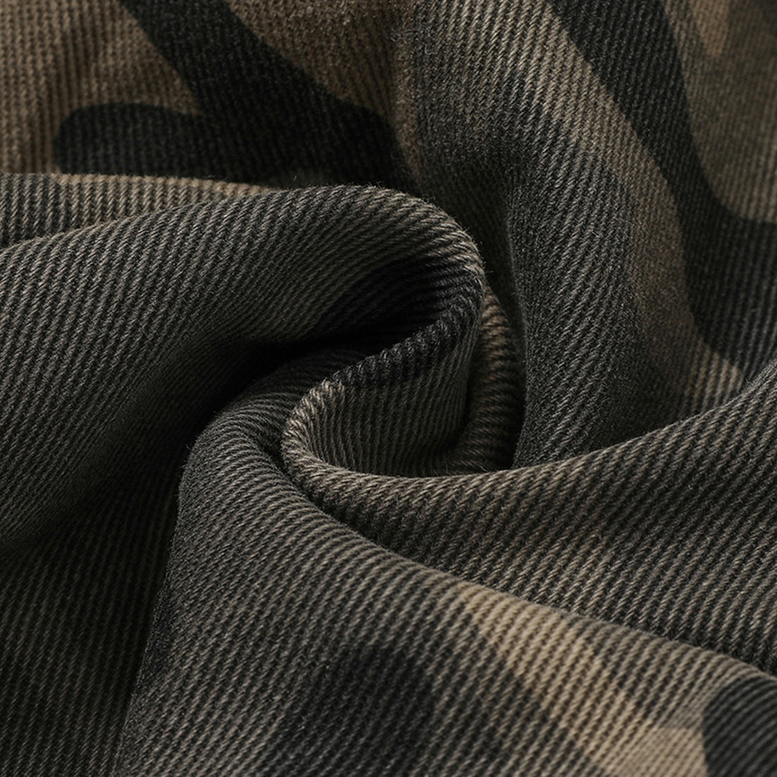 Pleated camouflage large pocket denim cargo pants