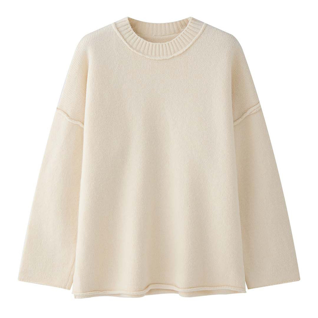 Round neck slightly frayed knitted loose sweater