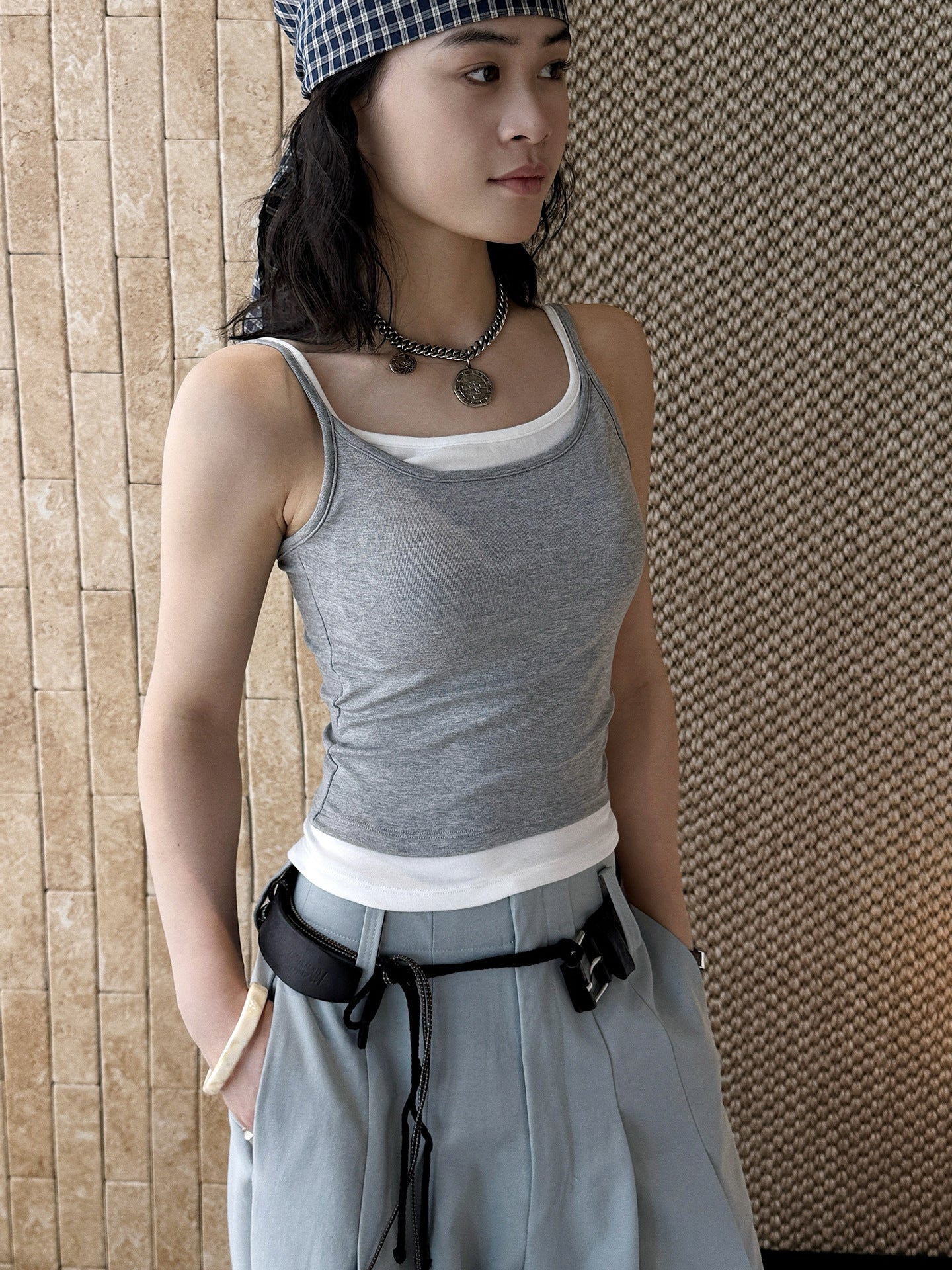 Layered slim fit tank top with stretch fabric and contrast trim