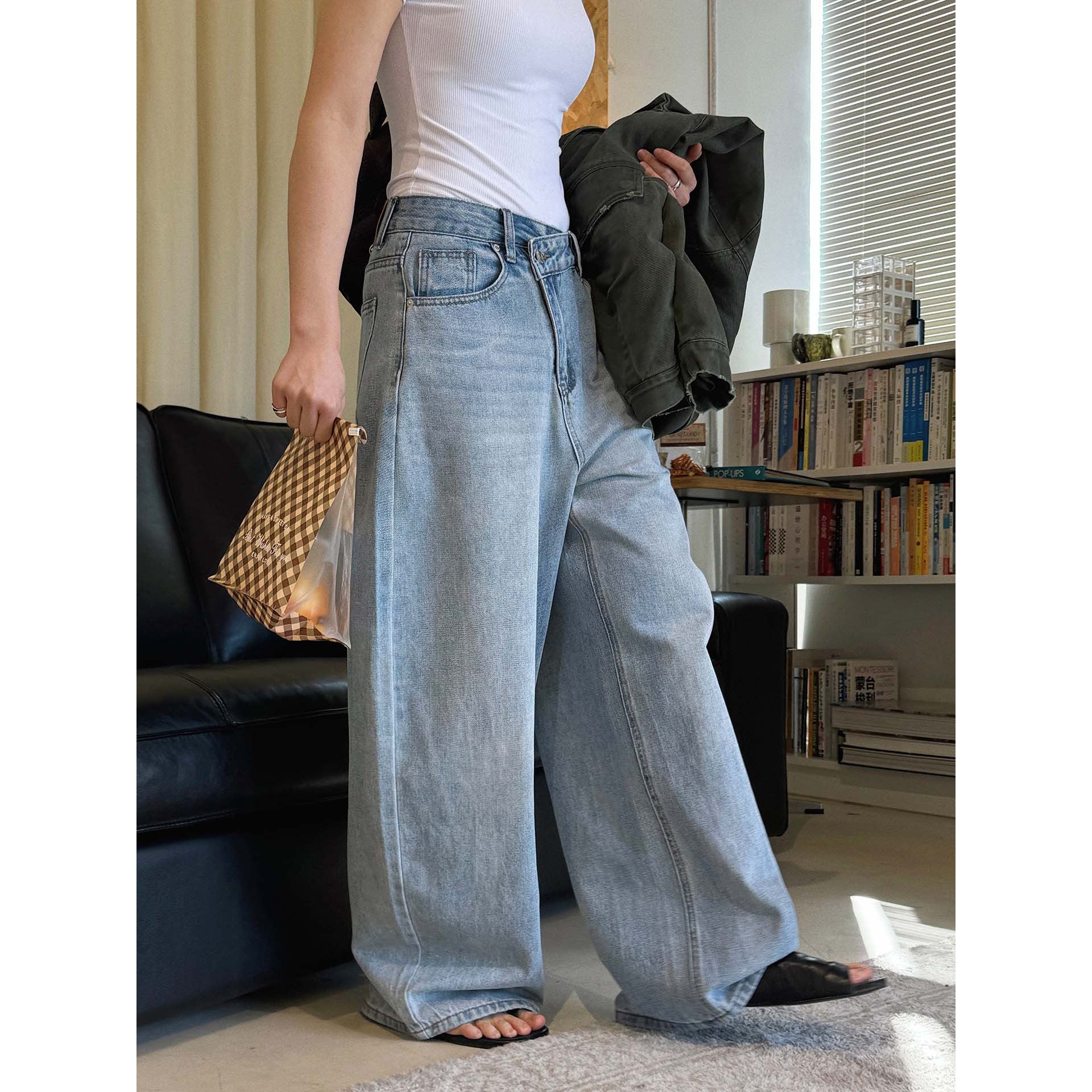 High waist washed wide leg jeans with vintage faded finish