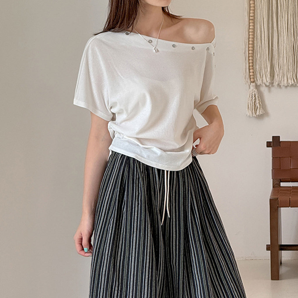 Women’s Asymmetrical Button-Shoulder Short-Sleeve T-Shirt