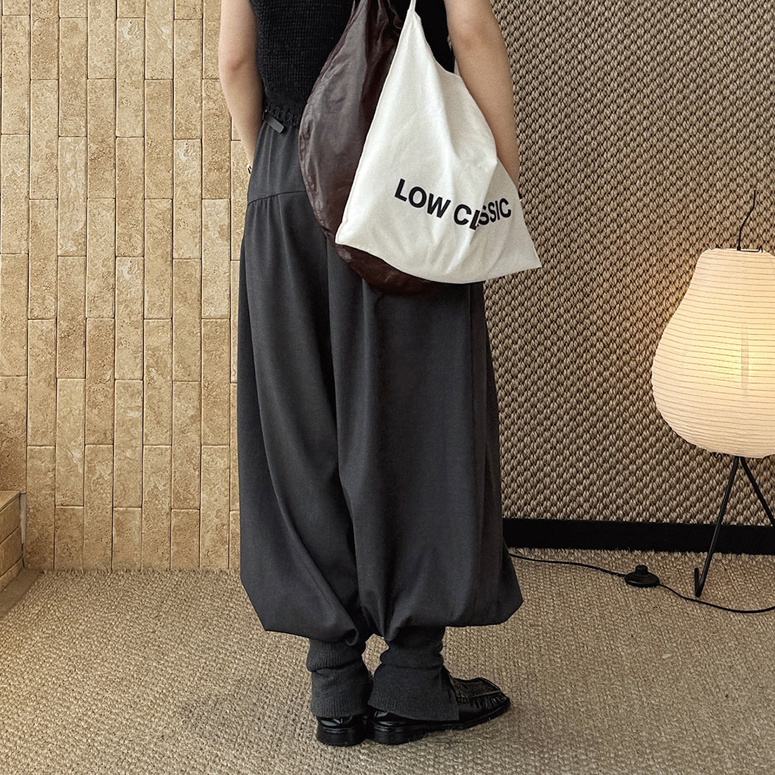 High waist pleated loose fit tapered cuff pants