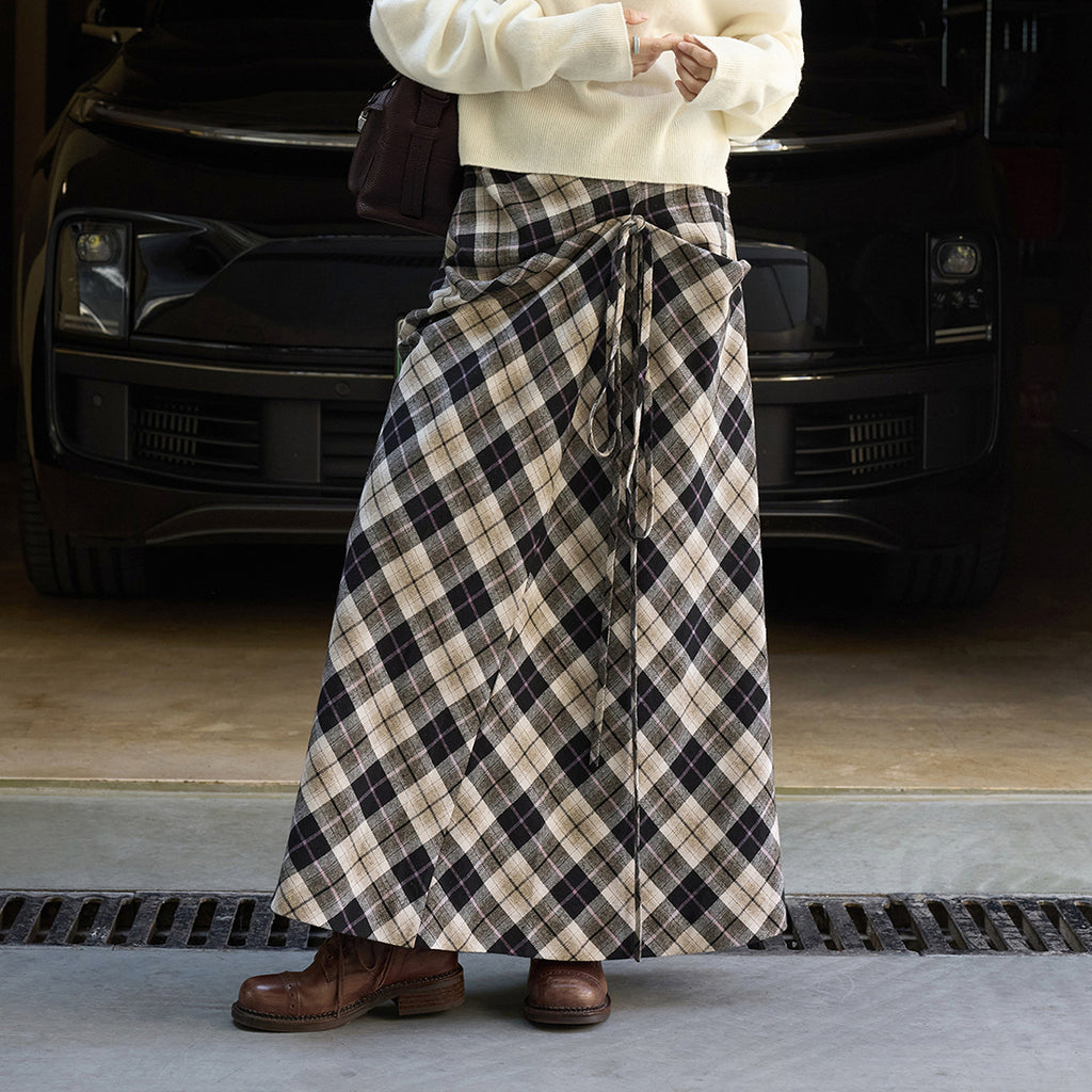 Retro asymmetrical contrasting Haig pattern half skirt