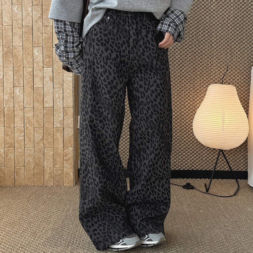 Retro contrasting leopard print loose jeans