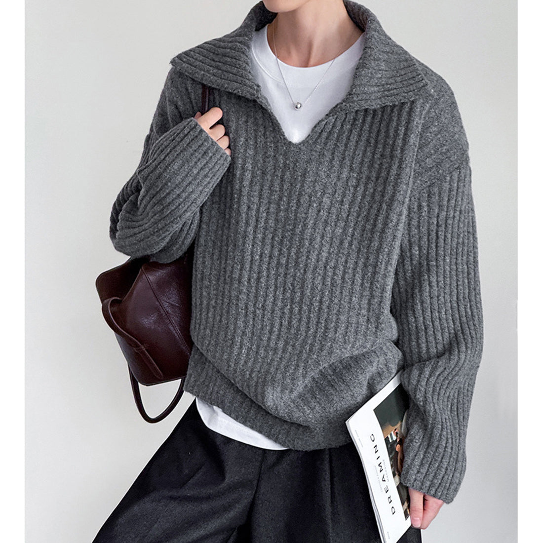 Flip collar knitted lazy V-neck sweater with belt