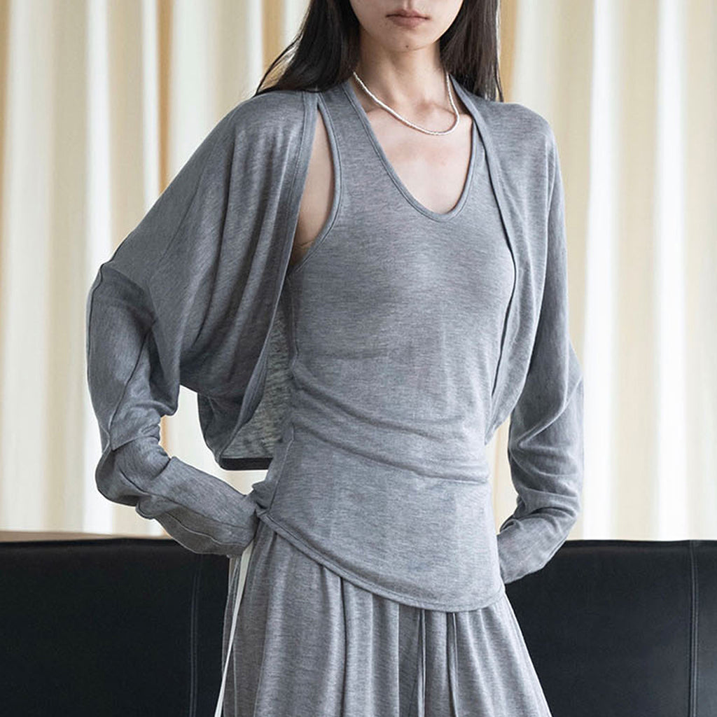 Curved short slim fit cardigan top