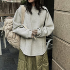 Casual round neck air layer slimming long sleeved sweatshirt