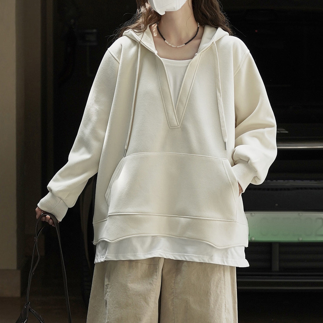 V-neck fake two-piece spliced loose hooded sweatshirt