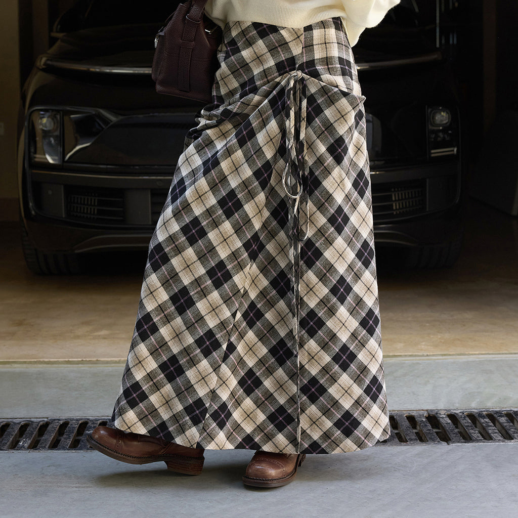 Retro asymmetrical contrasting Haig pattern half skirt