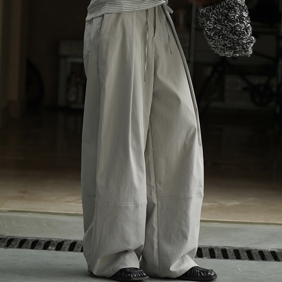 Retro high waisted pleated loose casual pants