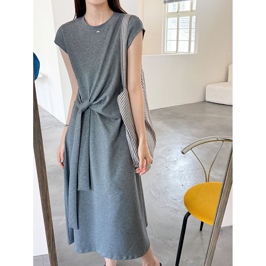 Women’s Knot-Waist Short-Sleeve Midi Dress