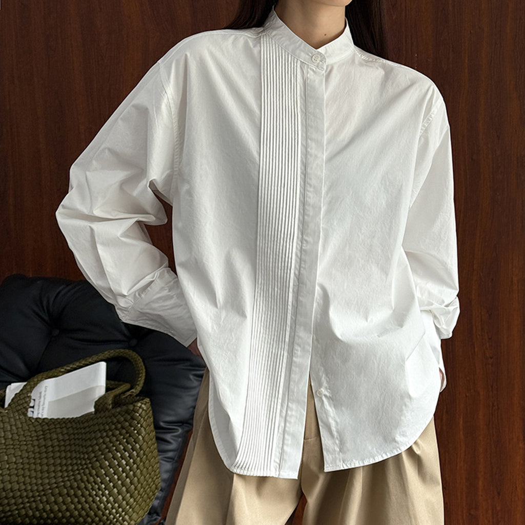 Wrinkled round neck long sleeved shirt