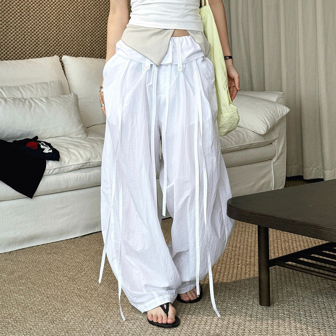 Women’s Japanese-Style Balloon Pants with Ruffled Waist