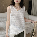 Women’s Sleeveless Openwork Knit Tank Top with Textured Hem