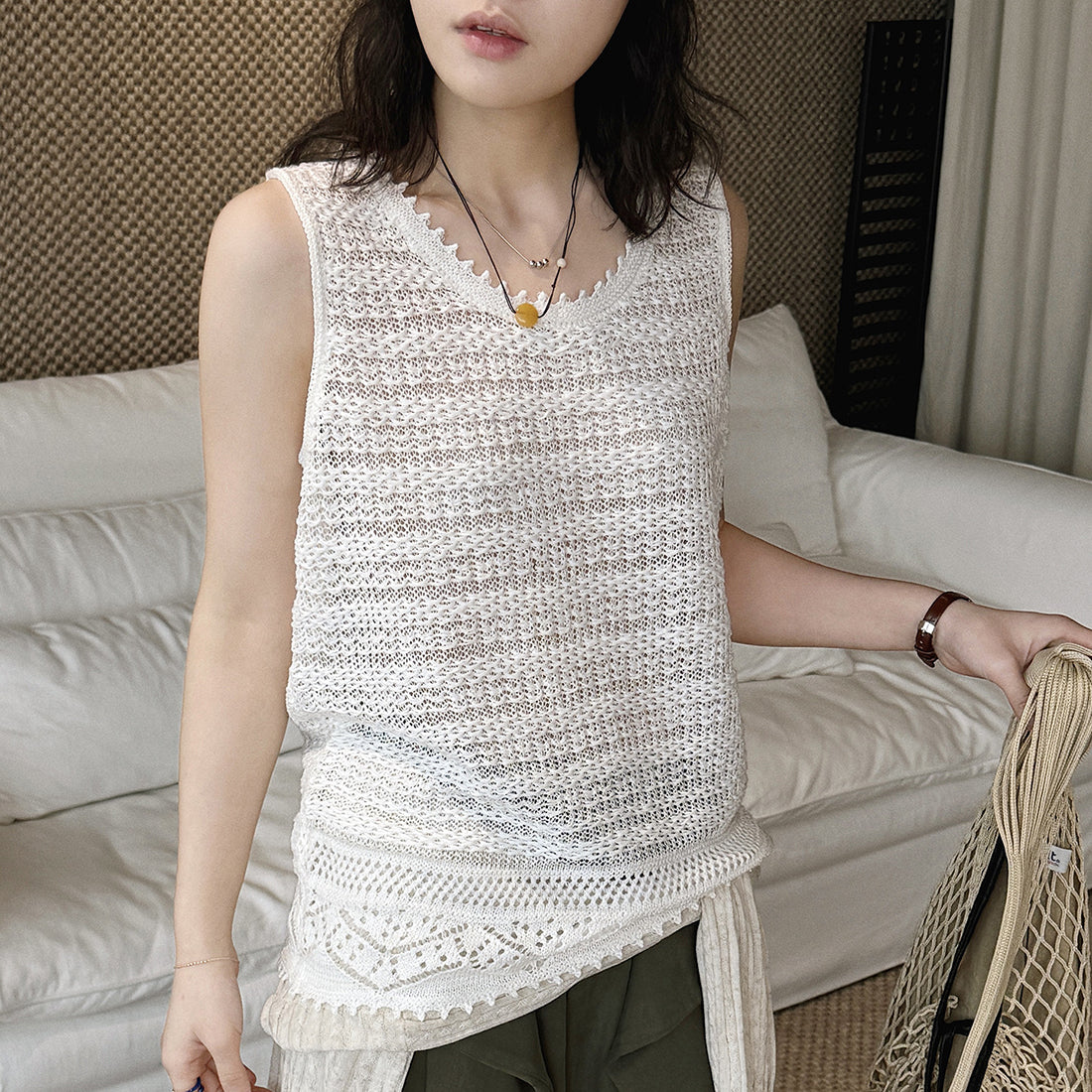 Women’s Sleeveless Openwork Knit Tank Top with Textured Hem