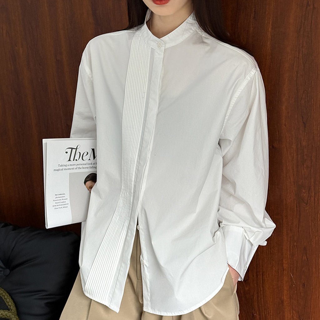 Wrinkled round neck long sleeved shirt