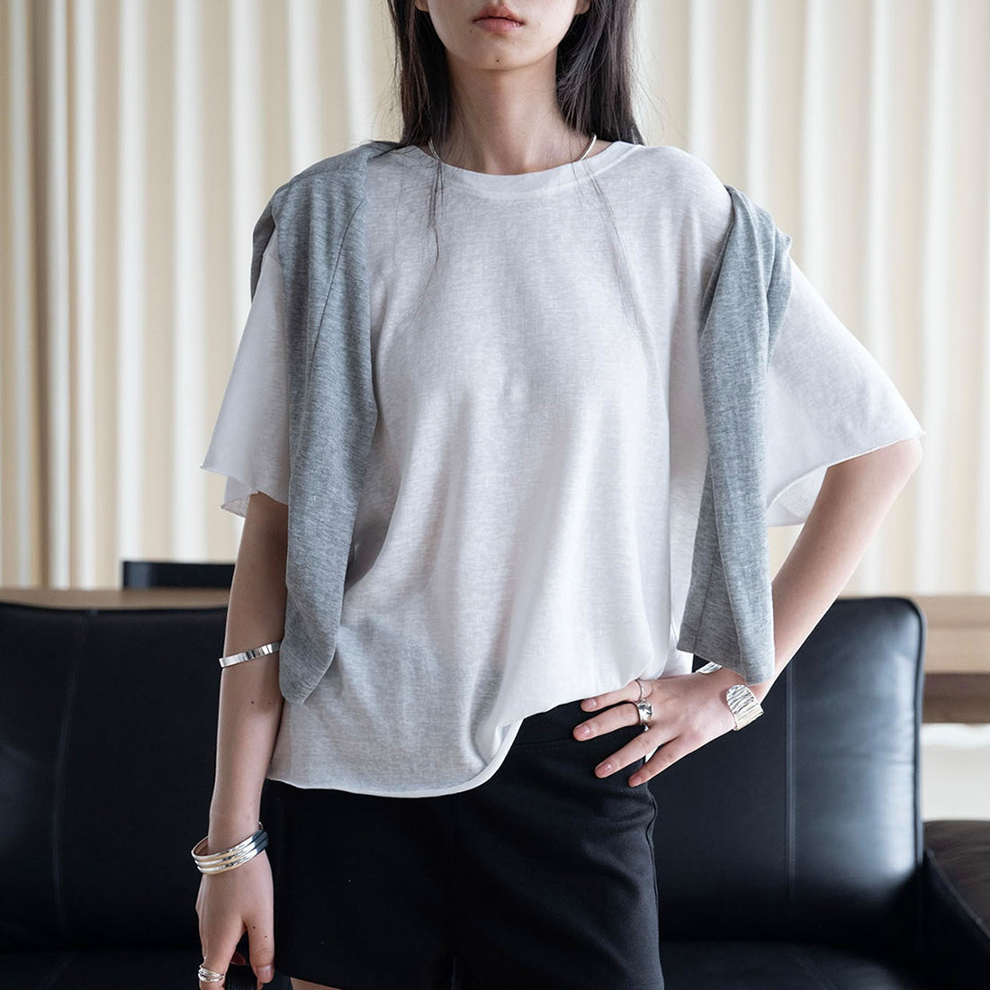 Round neck small rolled edge short sleeved slimming T-shirt