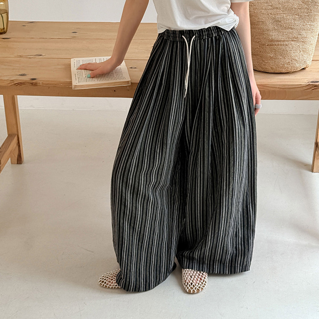 Women’s Striped High-Waisted Wide-Leg Pants