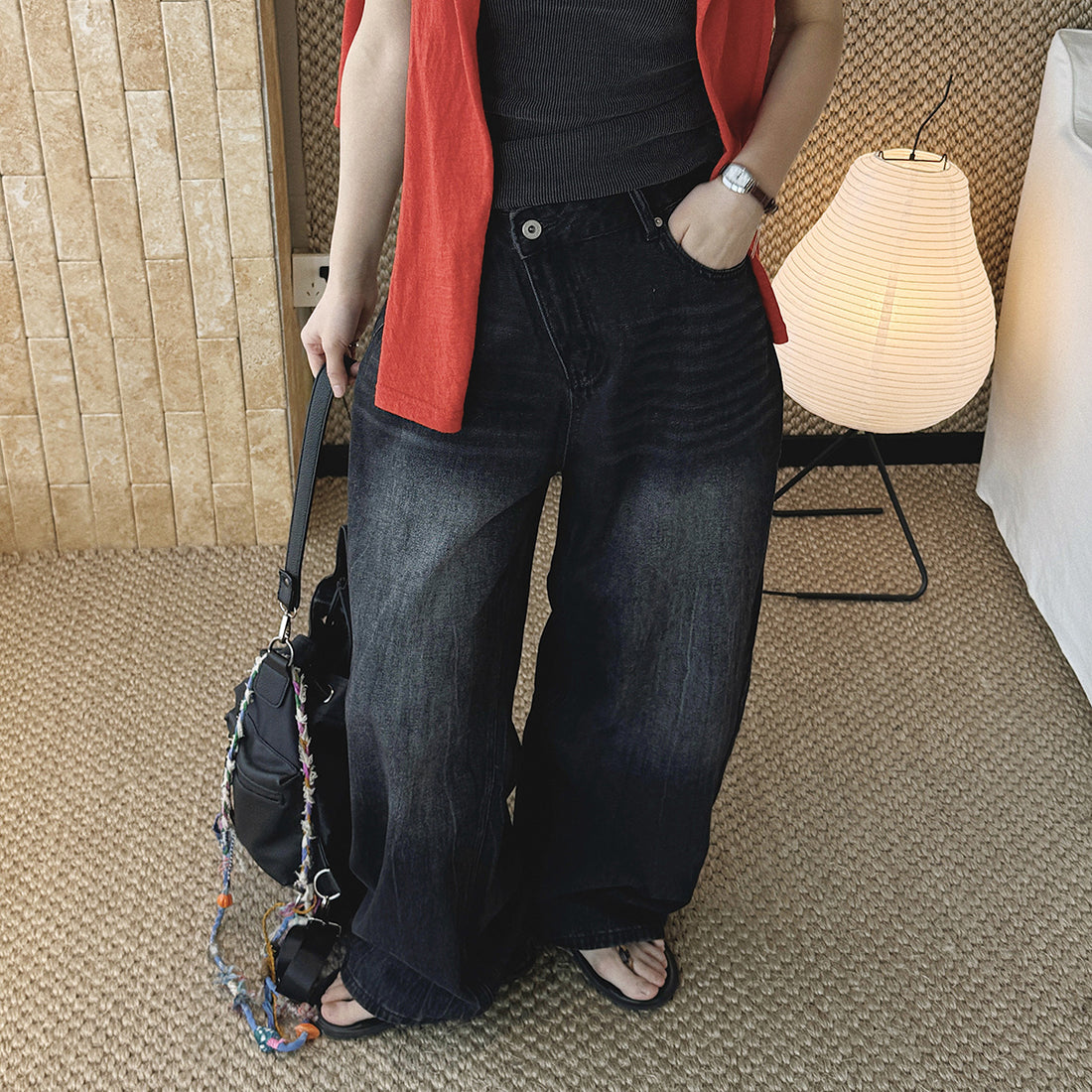 High waist denim jeans, wide leg loose fit, vintage wash
