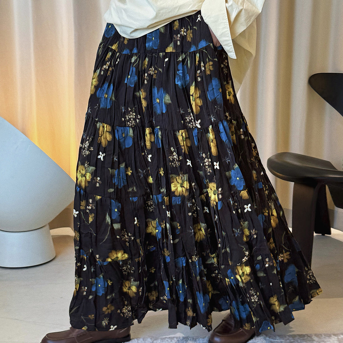 Retro elastic waist printed pleated A-line maxi skirt