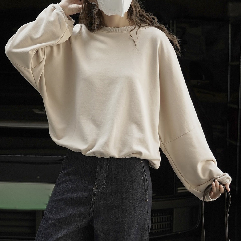 Round neck hem pleated long sleeved top sweatshirt