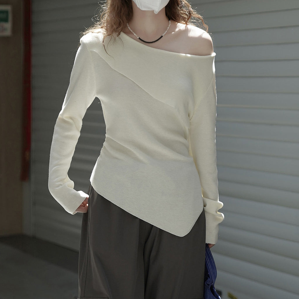 Slanted shoulder irregular strap spliced sweater top