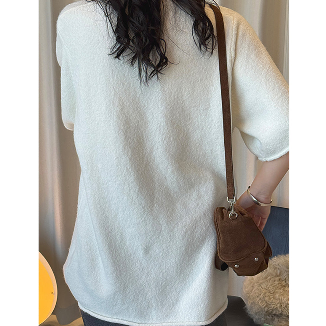 Round neck knitted slightly curled edge sweater short sleeved top