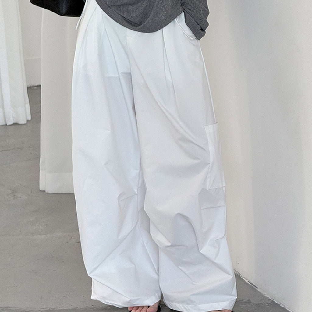 Women’s High-Waisted Wide-Leg Cargo Pants
