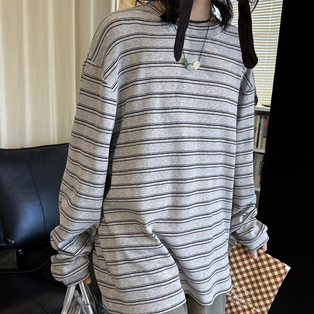 Retro minimalist round neck striped contrasting T-shirt top