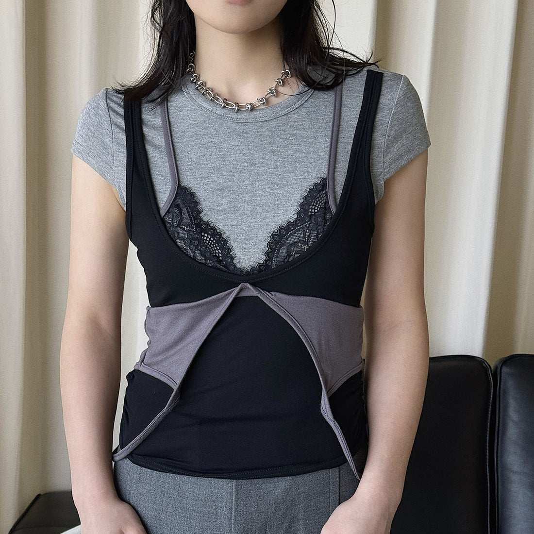 Retro INS style lace fake two-piece stacked T-shirt top