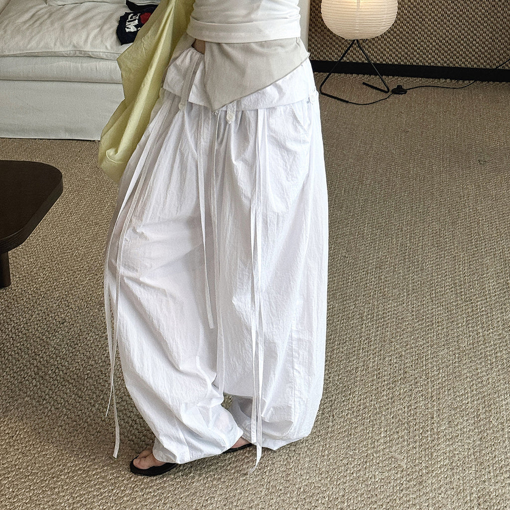 Women’s Japanese-Style Balloon Pants with Ruffled Waist