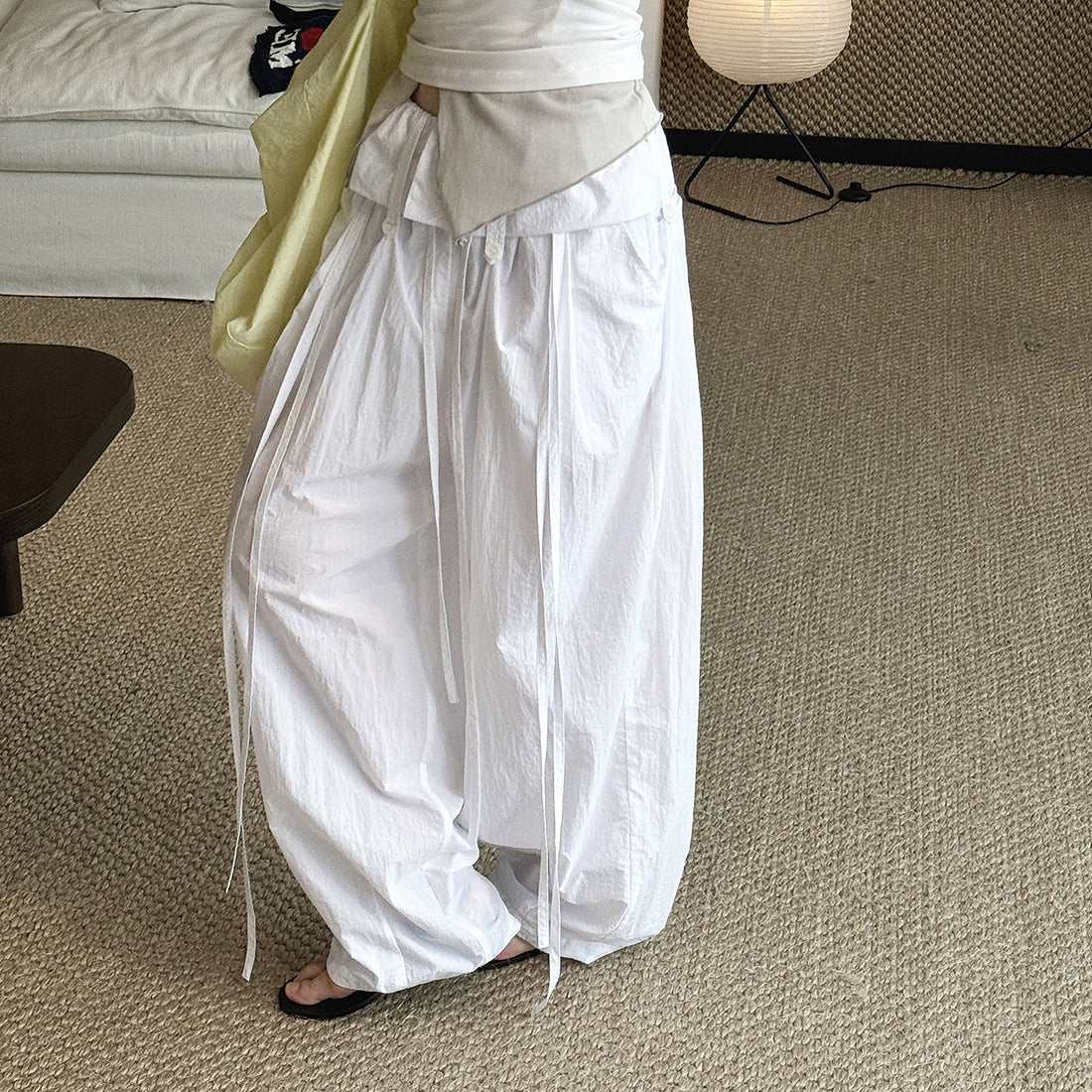 Women’s Japanese-Style Balloon Pants with Ruffled Waist