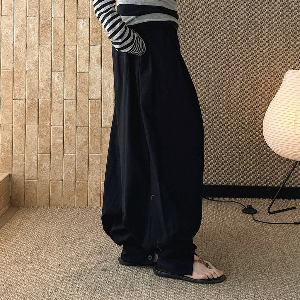 Loose fit high waist draped cuffed pants