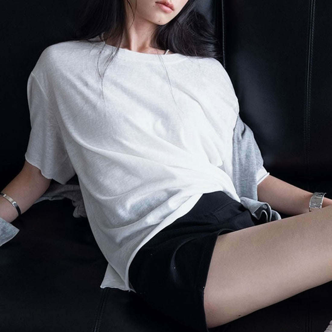 Round neck small rolled edge short sleeved slimming T-shirt