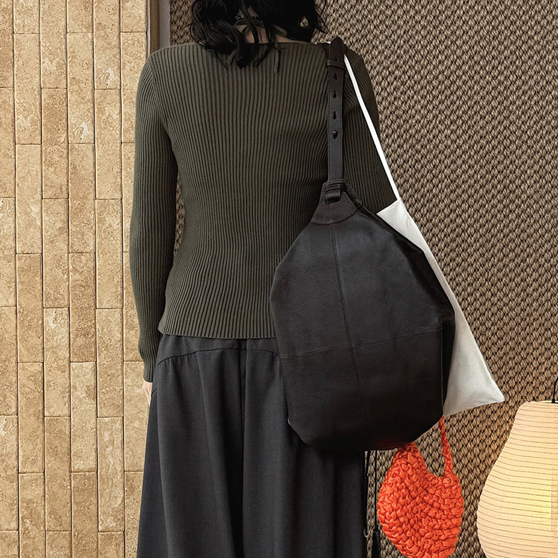 Cross tied V-neck knitted slim fit long sleeve top