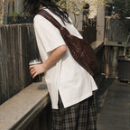 Simple round neck loose hem with micro slits on both sides T-shirt top