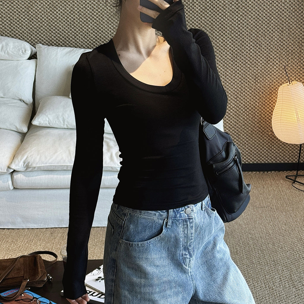 V-neck slim fit solid color long sleeved T-shirt top