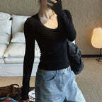 V-neck slim fit solid color long sleeved T-shirt top