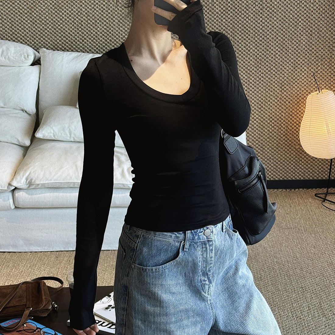 V-neck slim fit solid color long sleeved T-shirt top