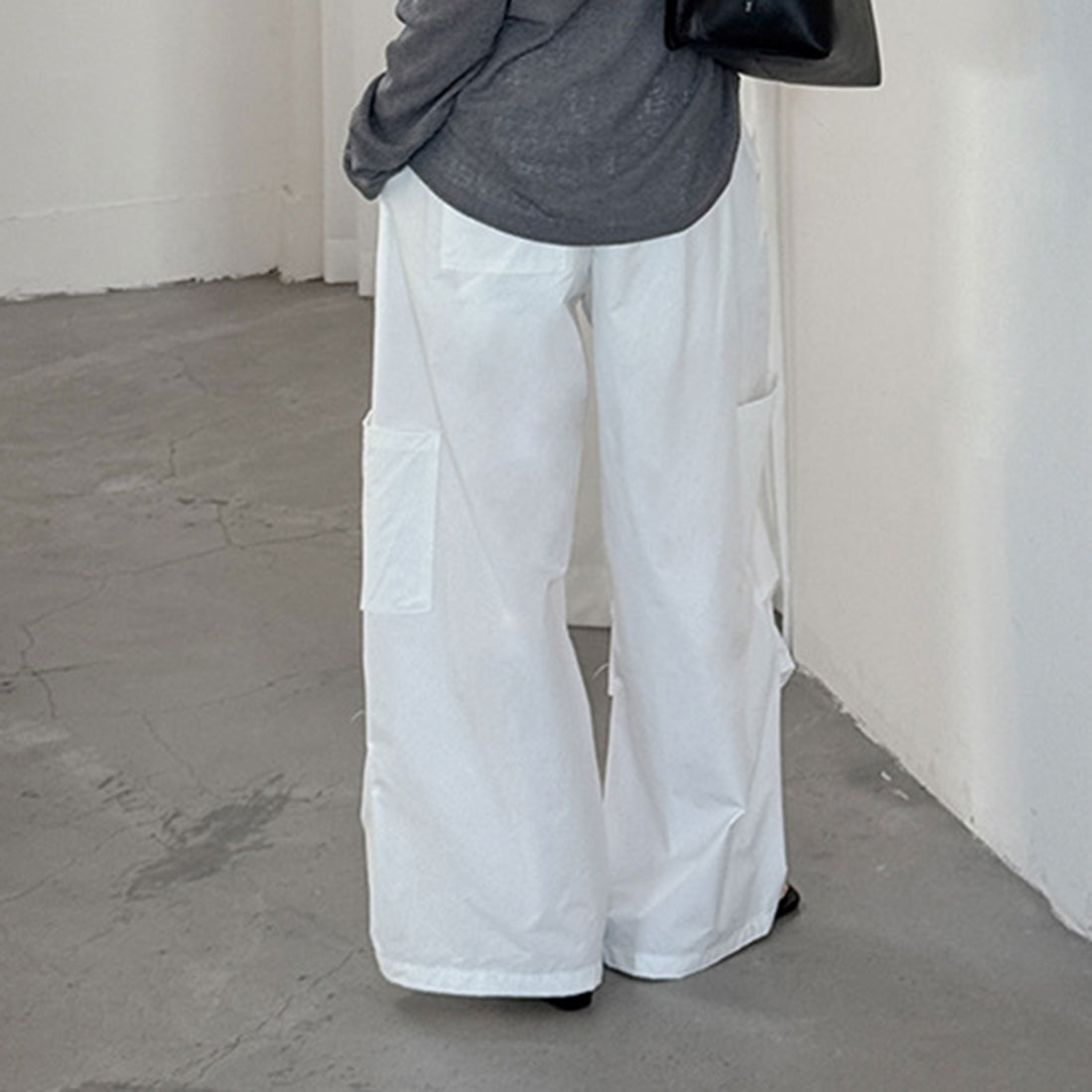 Women’s High-Waisted Wide-Leg Cargo Pants